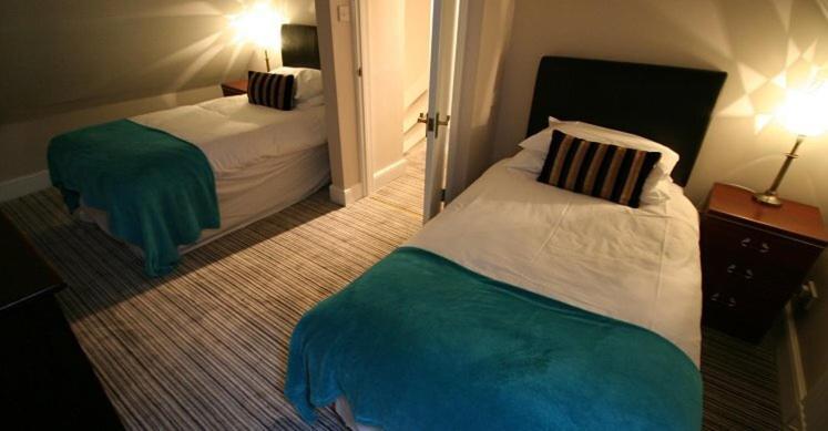 White Horse Inn Woolstone  Room photo